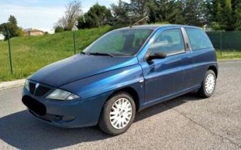Lancia ypsilon Saint-Bonnet-de-Mure