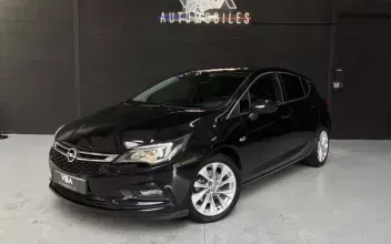 Opel Astra Saran