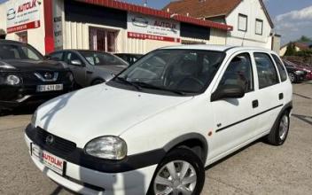 Opel corsa Pierrelaye