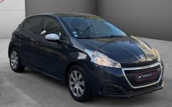 Peugeot 208 Paris