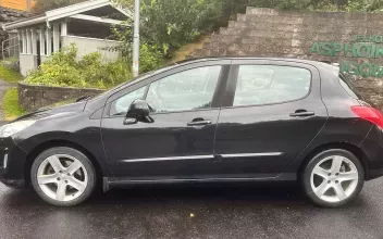 Peugeot 308 Saint-Denis