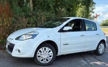 Renault clio iii Rumilly
