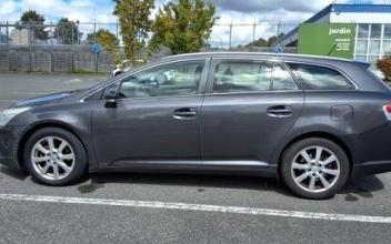 Toyota avensis Chevilly-Larue