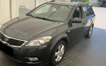 Kia ceed sw Salaise-sur-Sanne