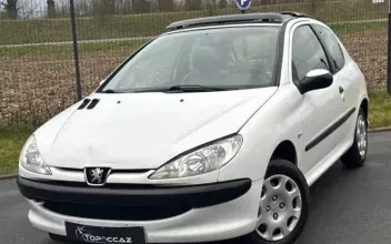 Peugeot 206 La-Chapelle-d'Armentières