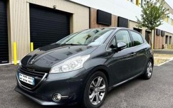 Peugeot 208 Fresnes