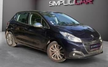 Peugeot 208 Saint-Jean-du-Cardonnay