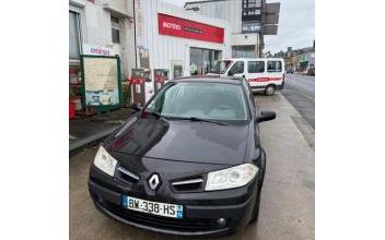 Renault megane ii Le-Teilleul