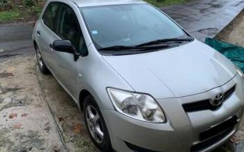 Toyota auris Bragassargues