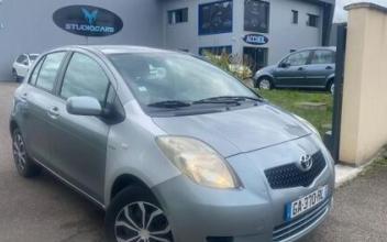 Toyota yaris Chantilly