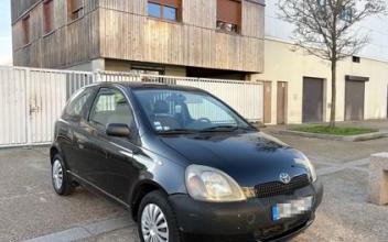 Toyota yaris Romainville