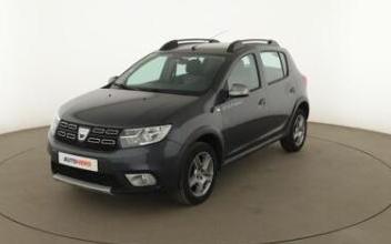 Dacia sandero Issy-les-Moulineaux