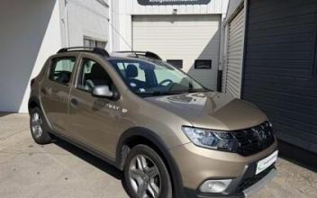 Dacia sandero Soulgé-sur-Ouette
