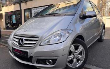 Mercedes classe a Saint-Maur-des-Fossés