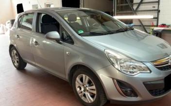 Opel corsa Salaise-sur-Sanne