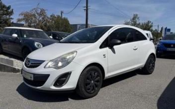 Opel corsa Vannes