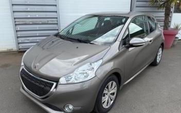 Peugeot 208 Combourg