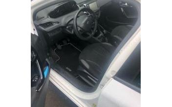 Peugeot 208 Souvigné