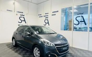 Peugeot 208 Aigues-Mortes