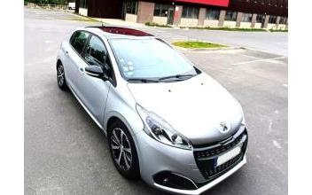 Peugeot 208 Colombes