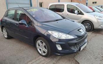 Peugeot 308 Saint-Genis-Pouilly