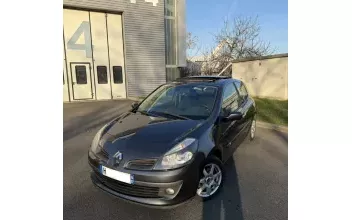 Renault Clio Colombes