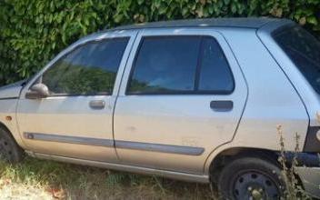 Renault clio ii Montluel