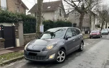 Renault Grand Scenic Saint-Maur-des-Fossés