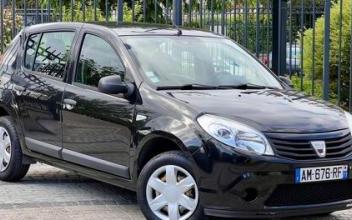 Dacia sandero Romainville