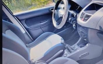 Peugeot 206 Beaupouyet