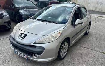 Peugeot 207 Pechbonnieu
