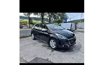 Peugeot 208 Paris