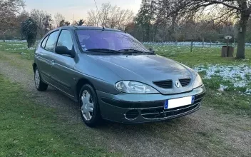 Renault Megane Moulins