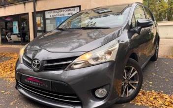 Toyota verso Saint-Maur-des-Fossés