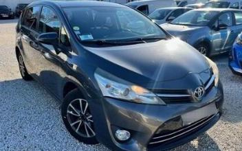 Toyota verso Sommières