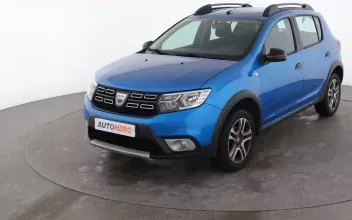 Dacia Sandero Issy-les-Moulineaux