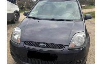 Ford fiesta Rostrenen