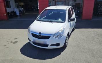 Opel Agila Les-Essarts
