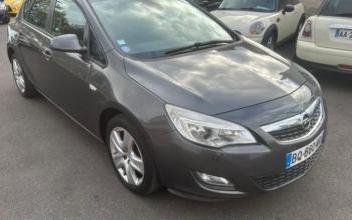 Opel Astra Villeneuve-Saint-Georges