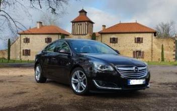 Opel insignia Saint-Yorre