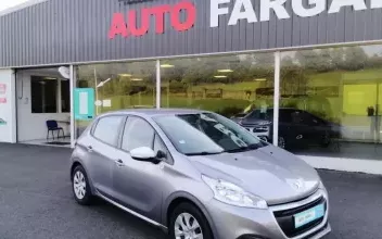 Peugeot 208 Montbazens