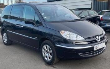 Peugeot 807 La-Courneuve