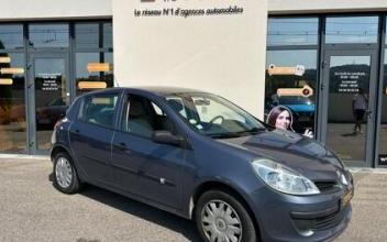 Renault clio Ampuis