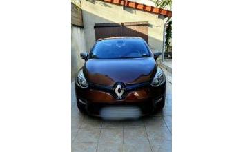 Renault clio iv Stains