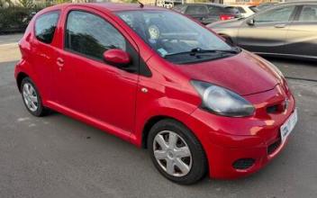 Toyota aygo La-Courneuve