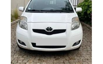 Toyota yaris Roquebrune-sur-Argens