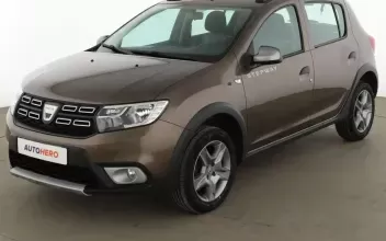 Dacia Sandero Issy-les-Moulineaux