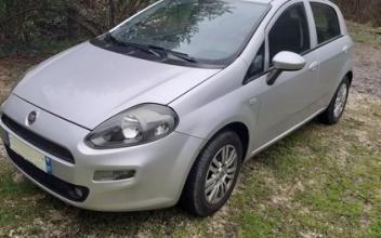 Fiat punto Saint-Pierre-de-Colombier