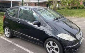 Mercedes classe a Ballancourt-sur-Essonne