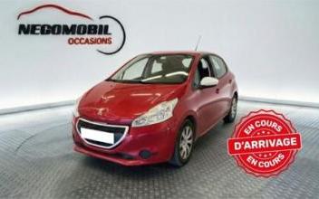 Peugeot 208 Châtillon-en-Vendelais